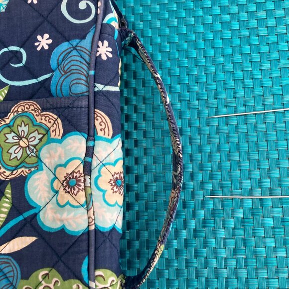 Bella Taylor Travel Cosmetic Jewelry Zip Around Case - Picture 16 of 16